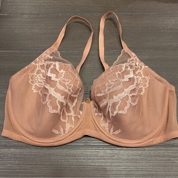 Natori Other - Natori Flora Contour Underwire Bra